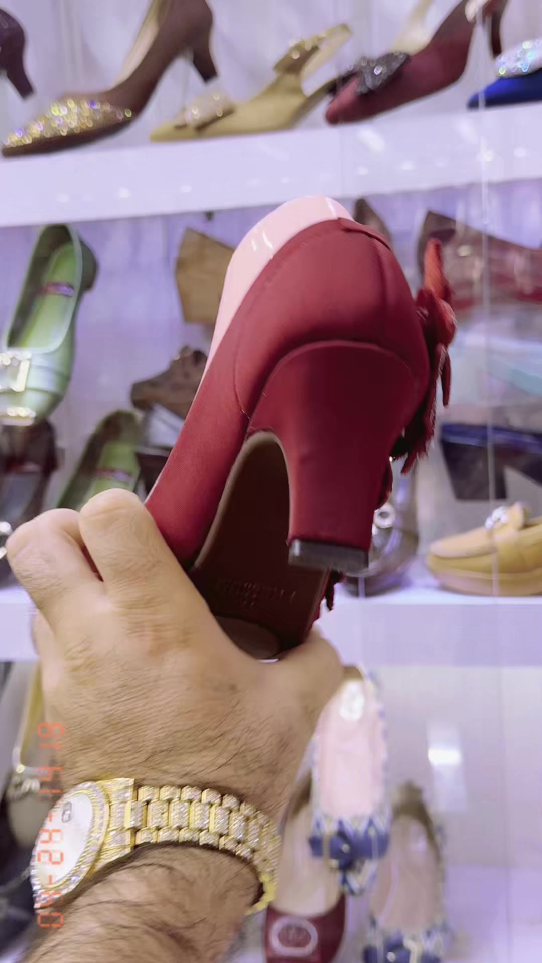 @SHOE SHOPPING CENTER