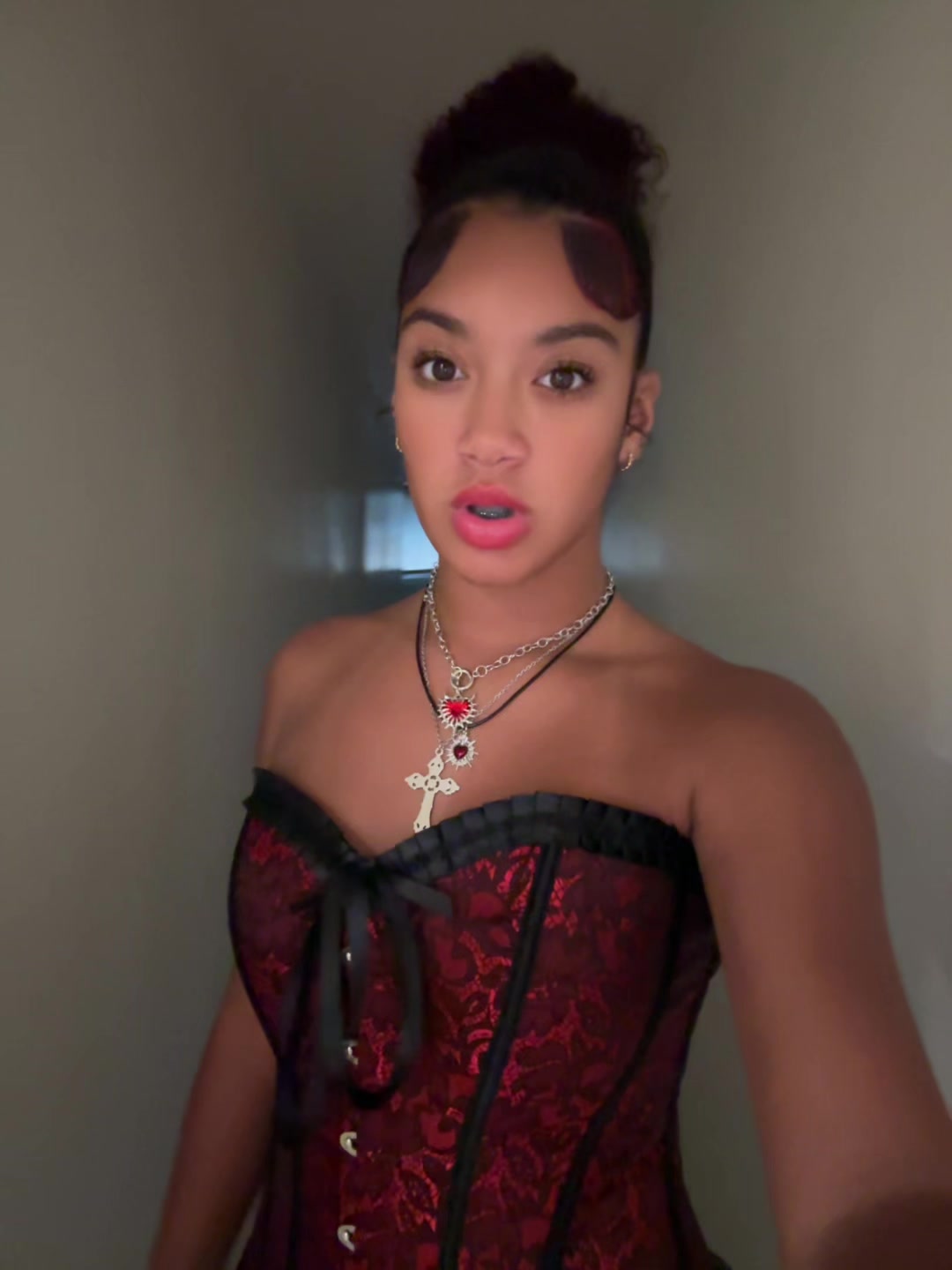 @miatooshiftyy,