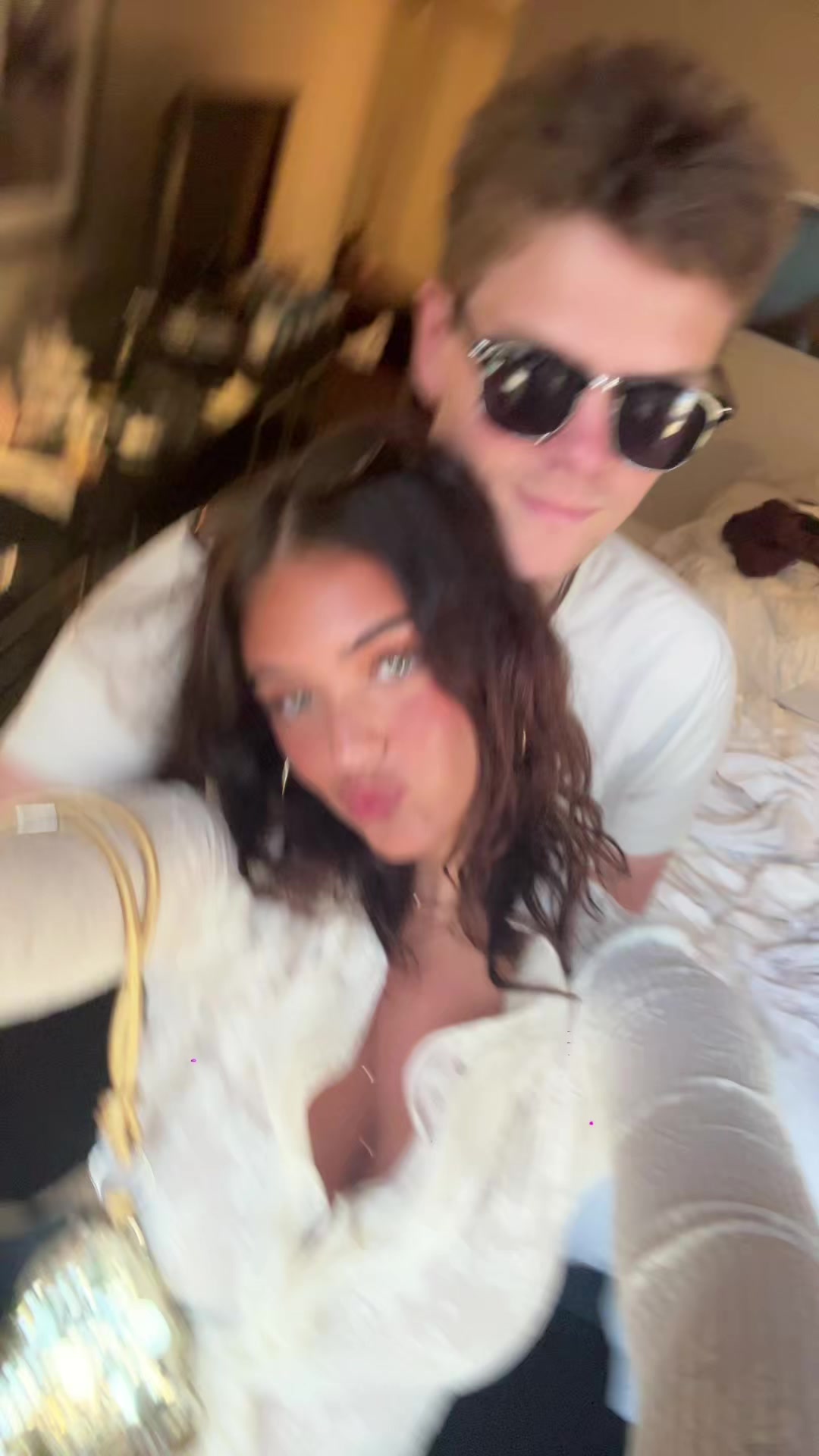 @avajblack