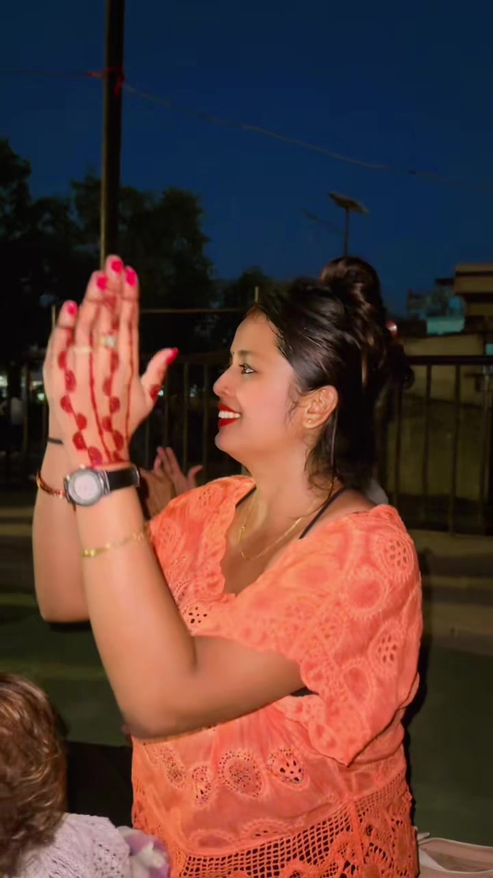 @🧿🦋NehA🧿🦋