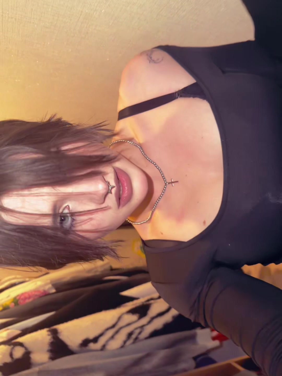 @h3r01nYA