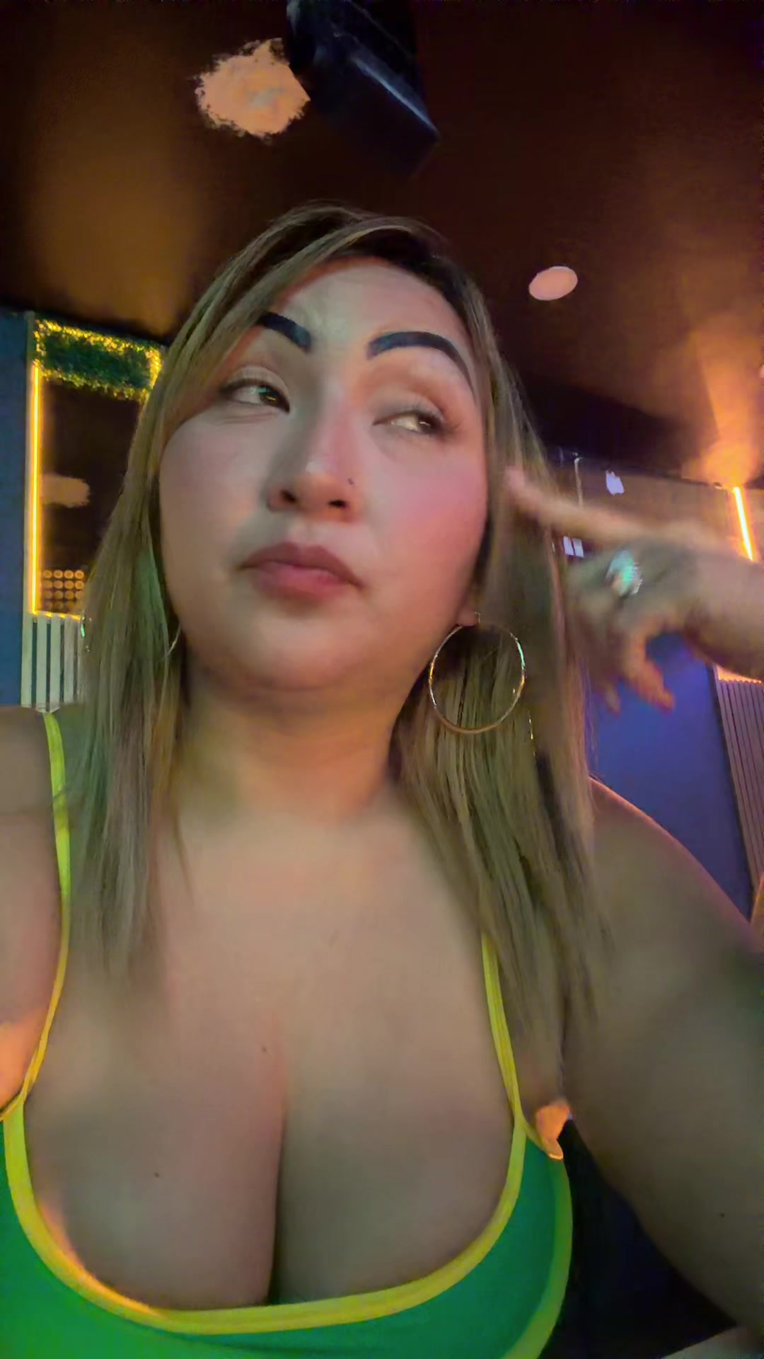 @michyybella