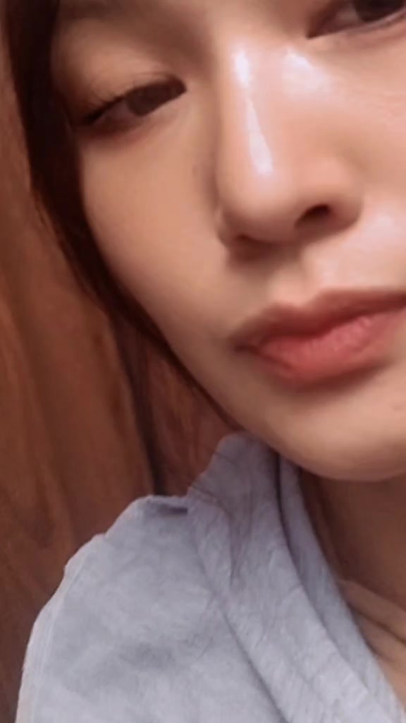 @dari kontak anda ♈April🔥