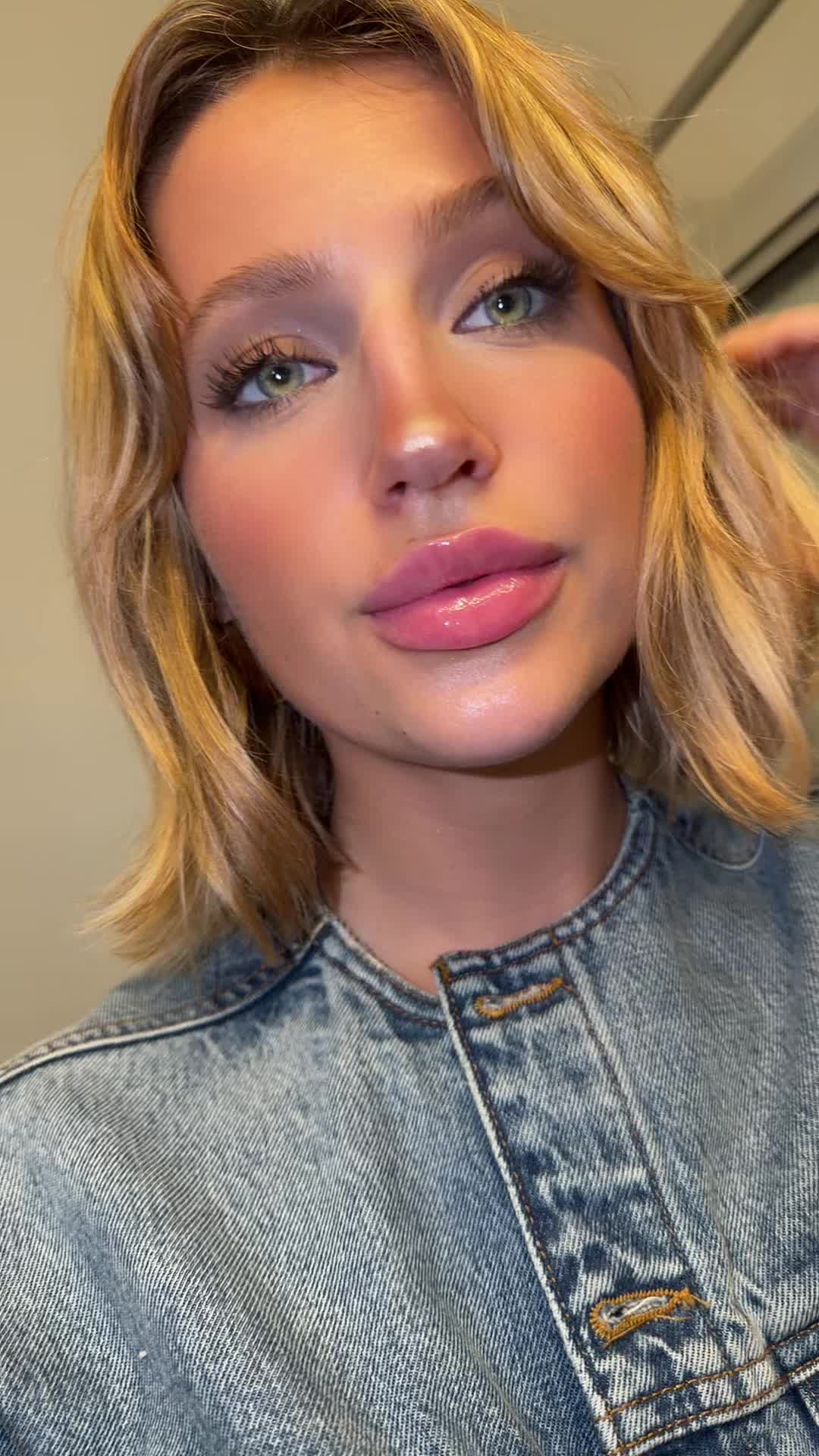 @Nika222