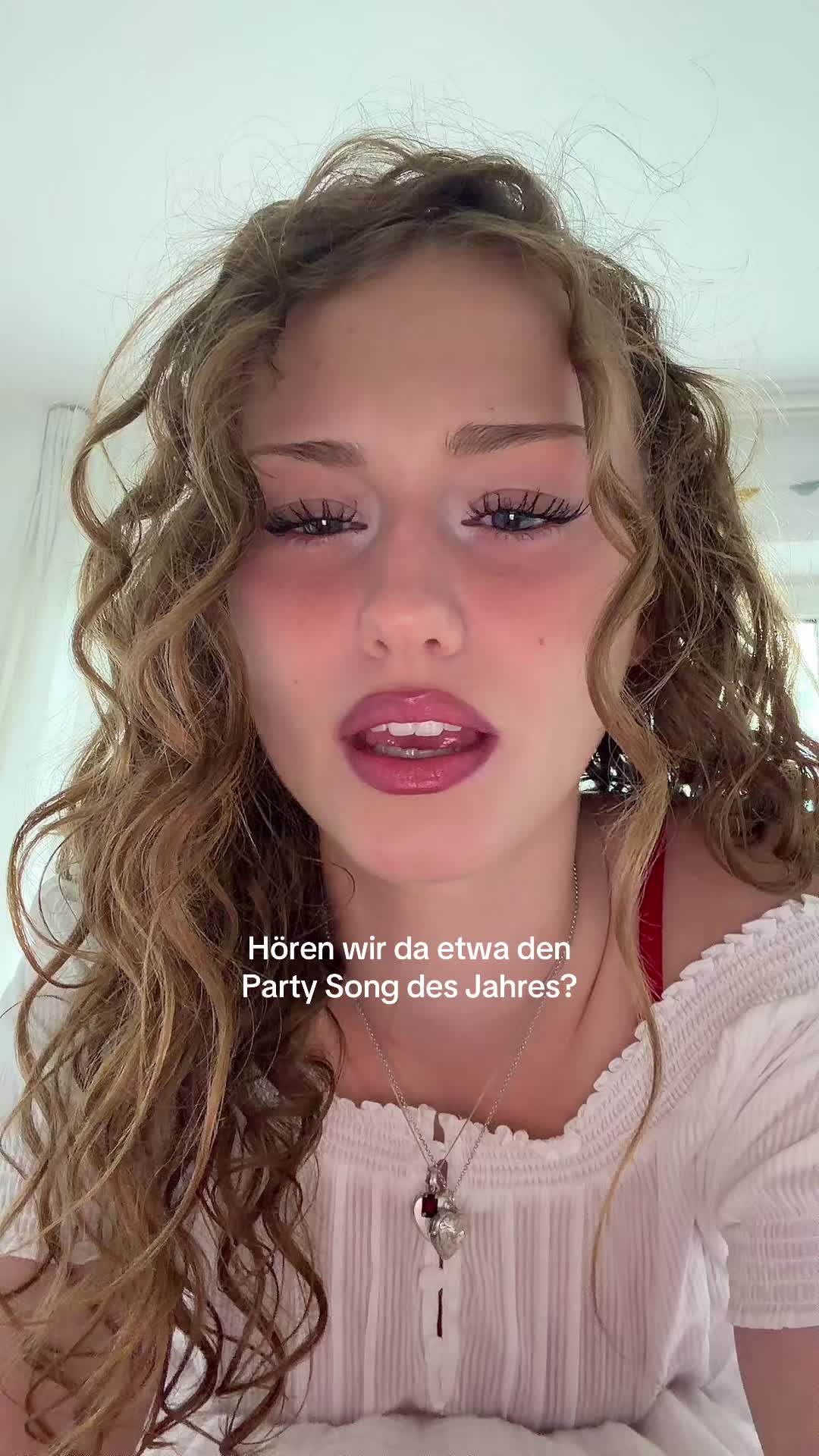 @yana clare