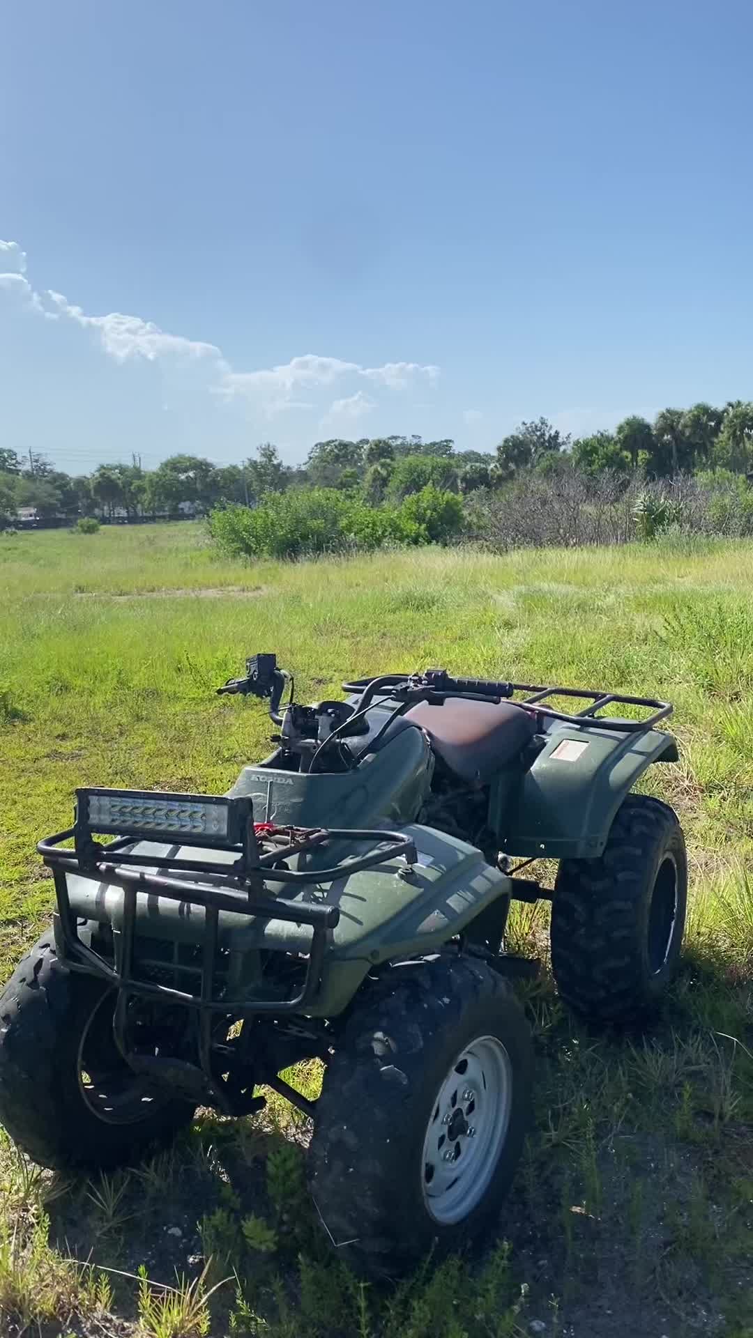 @dat._04tracker