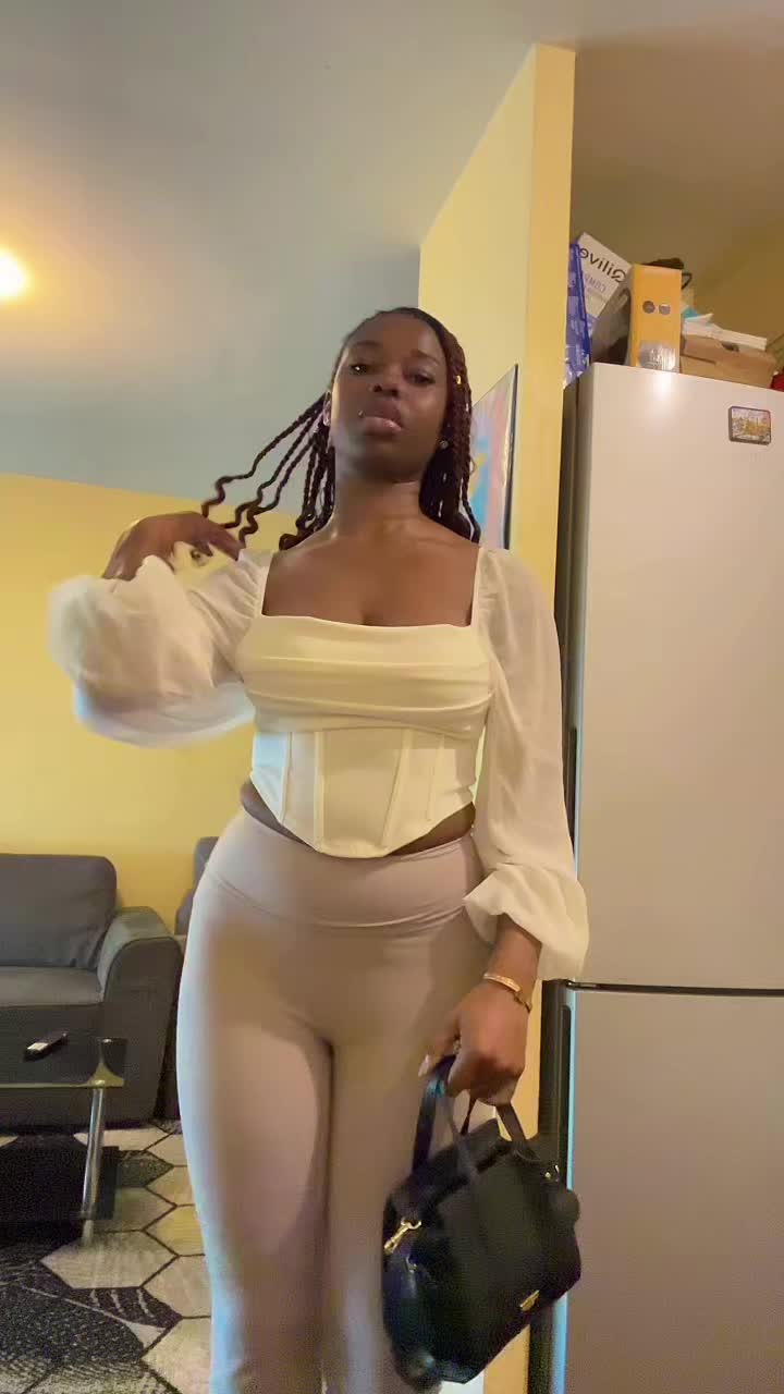 @🇳🇬anniebae🇫🇷✅