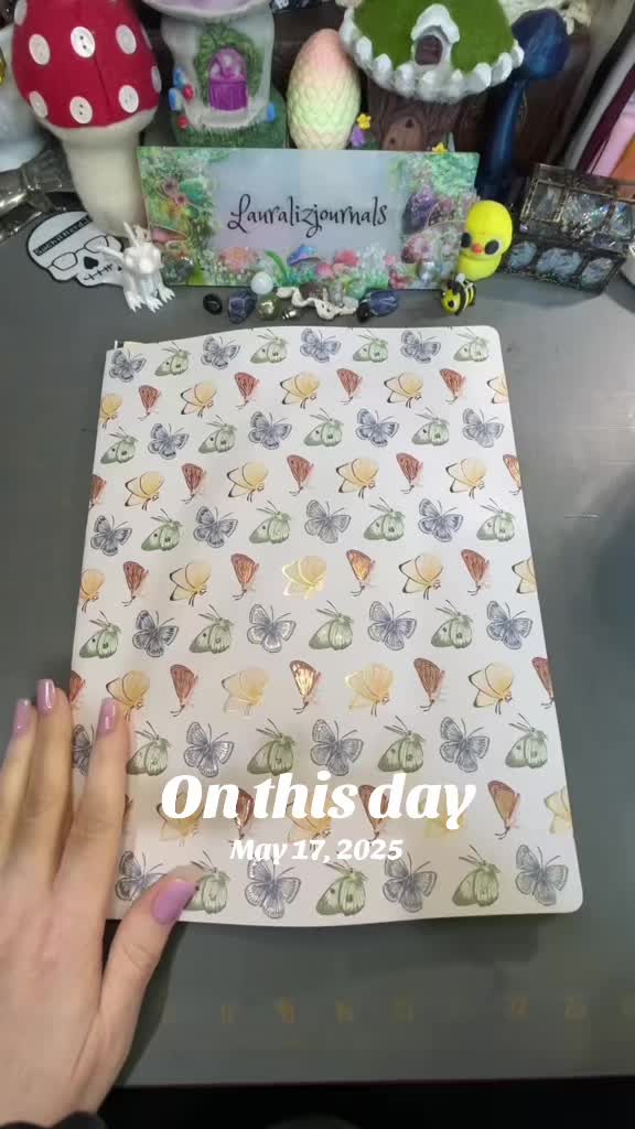 @Lauralizjournals