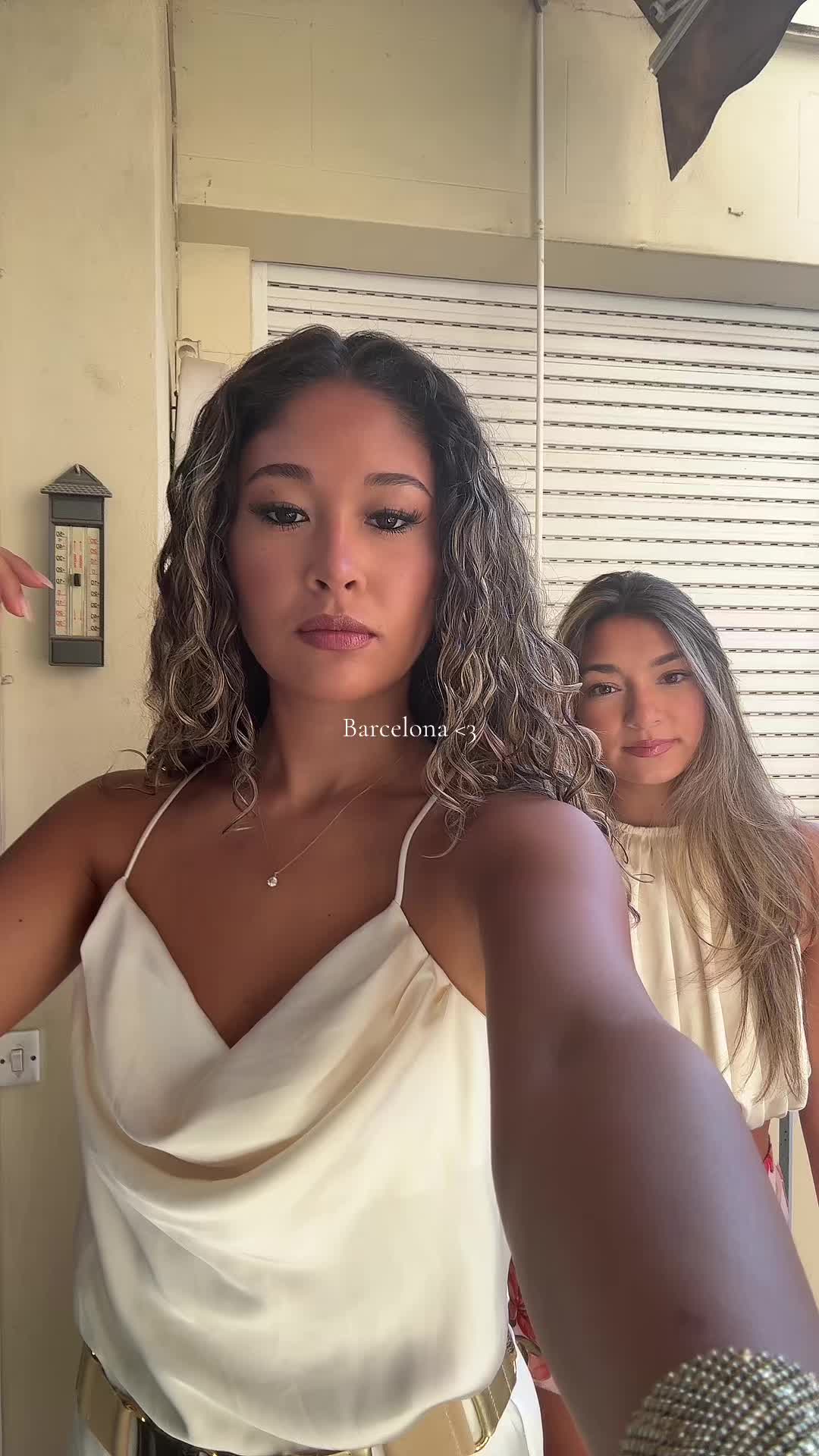 @lo