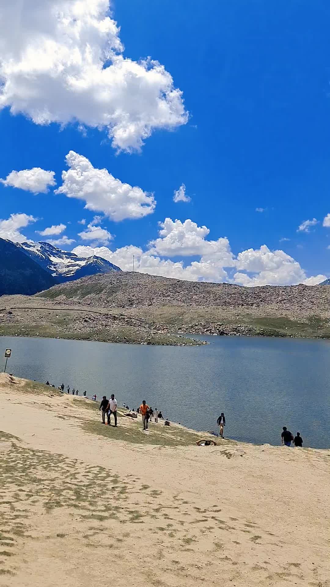 @MIAN SHAHID 😎