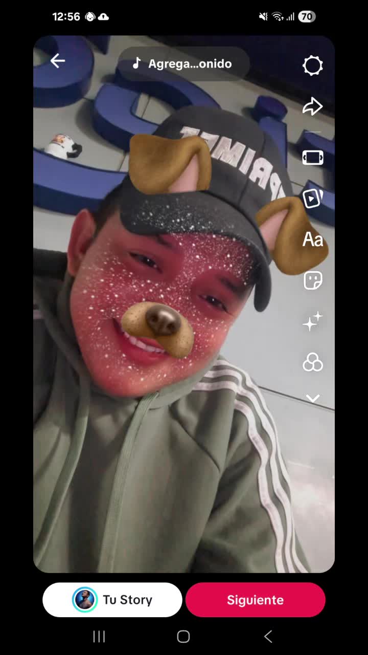 @Reyes