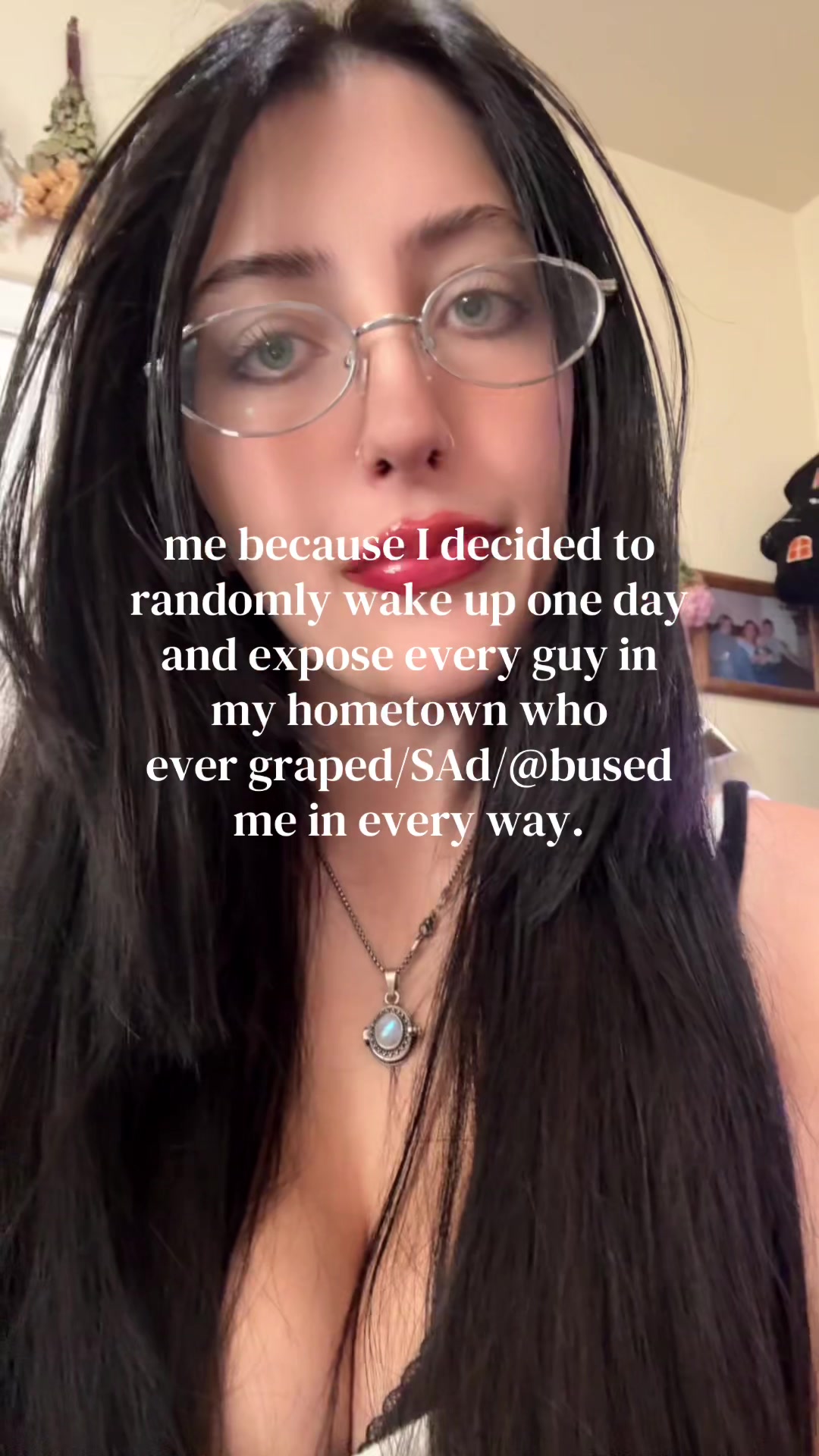 @marg𖦹smadw𖦹rld