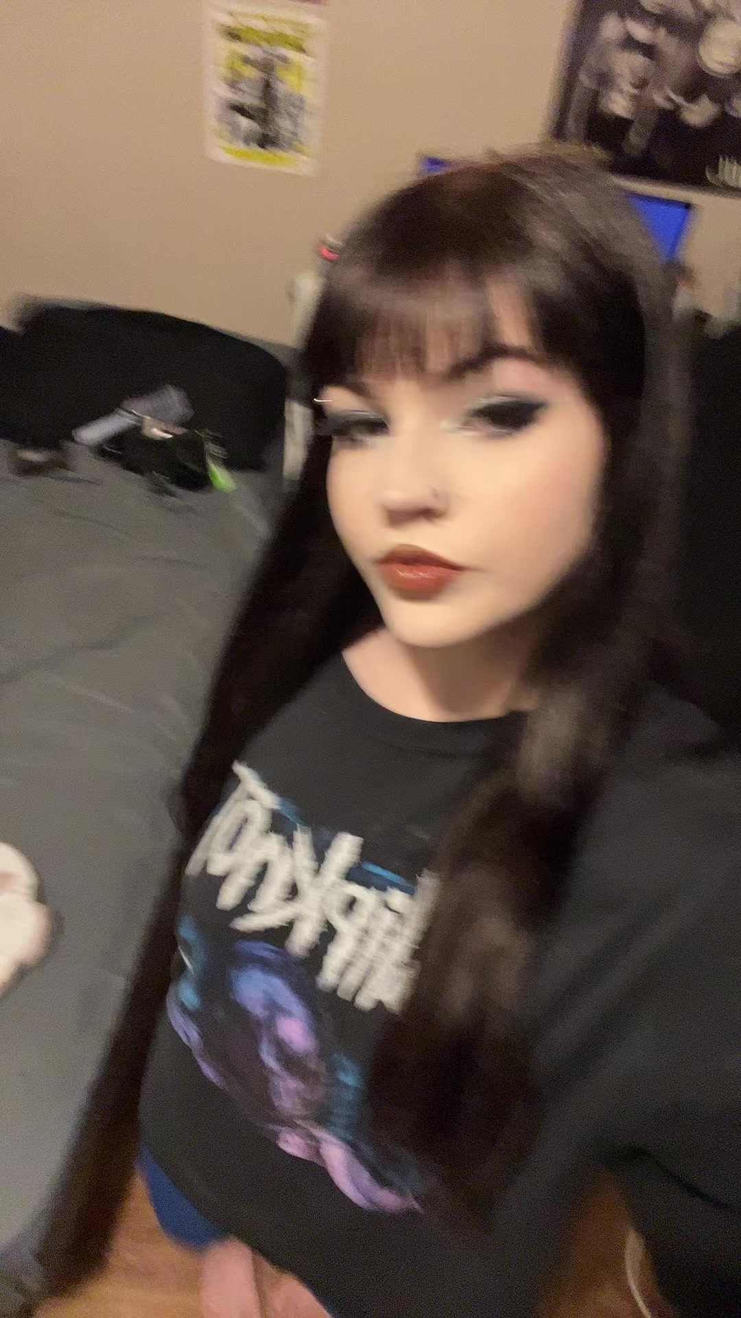 @Selena