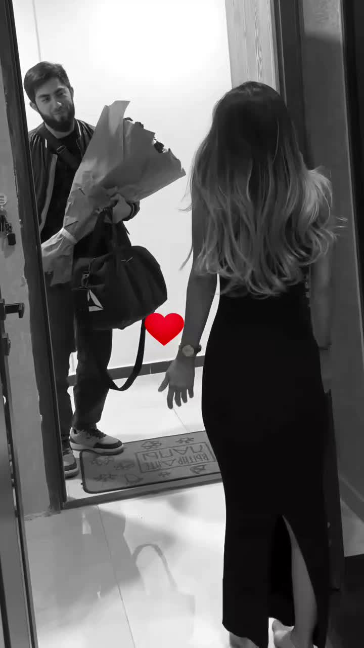 @🦋