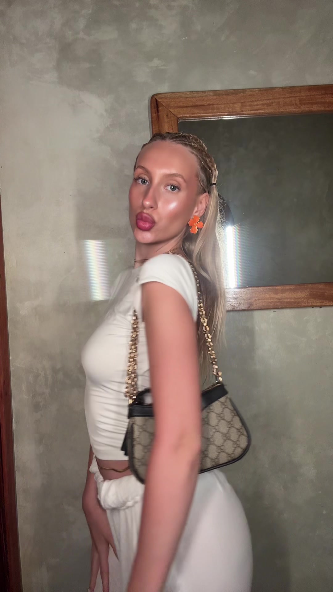 @ciaracollien