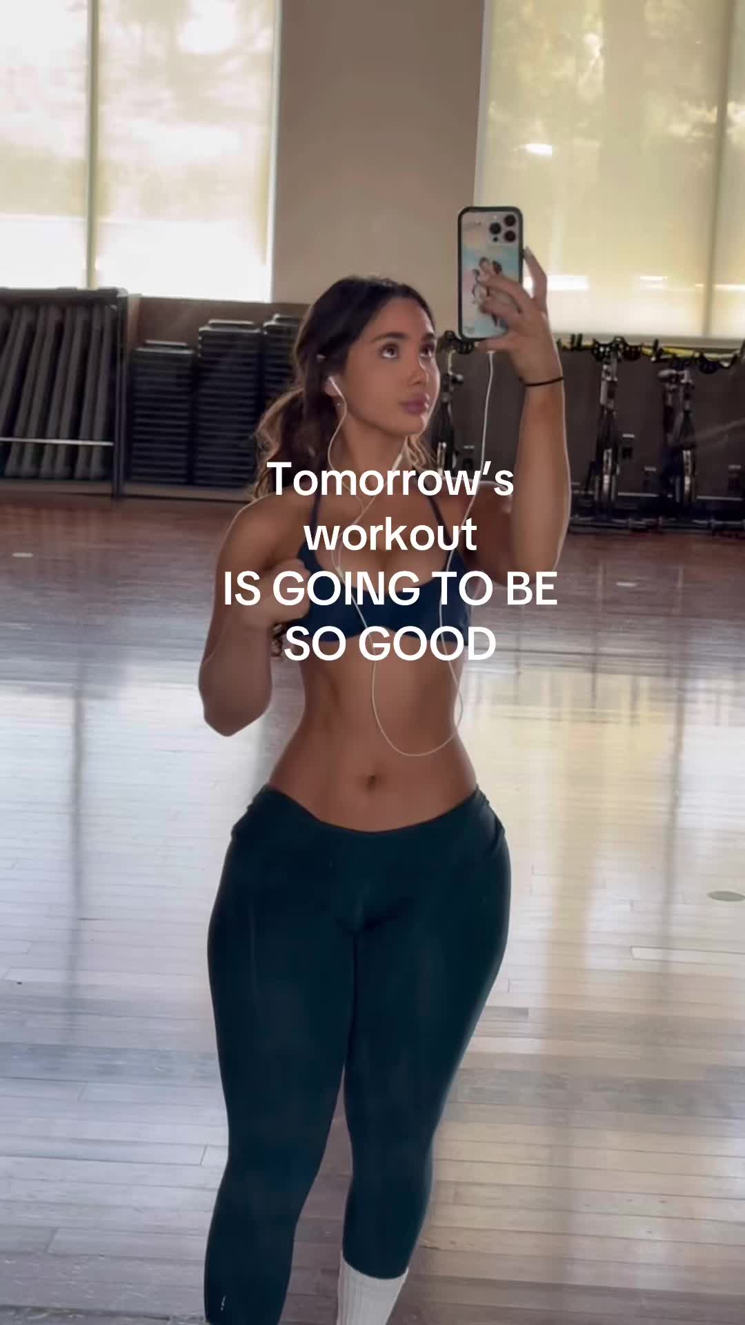@Alyssa Michelle ₊˚⊹ ᰔ