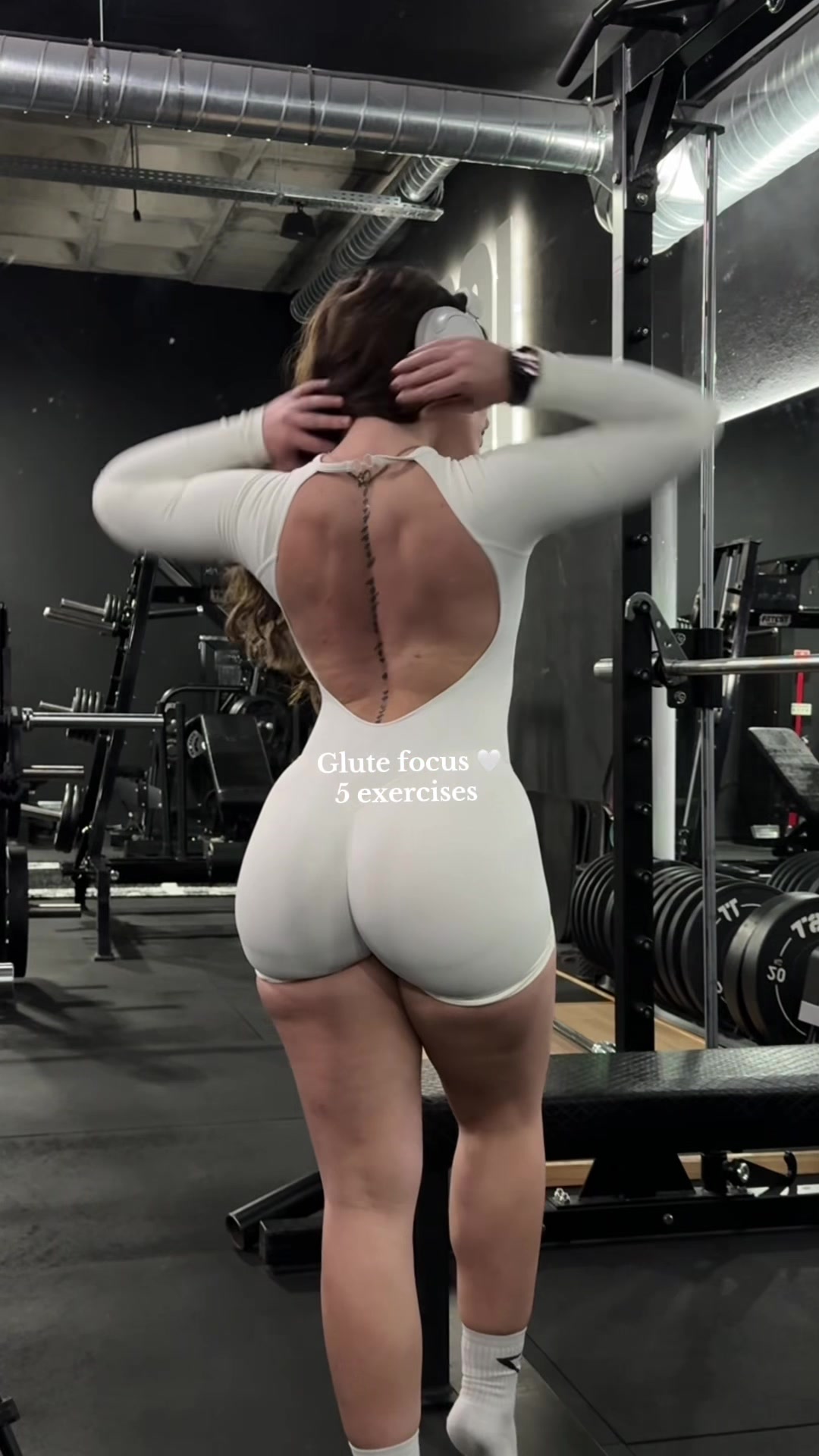@In&ecirc;s