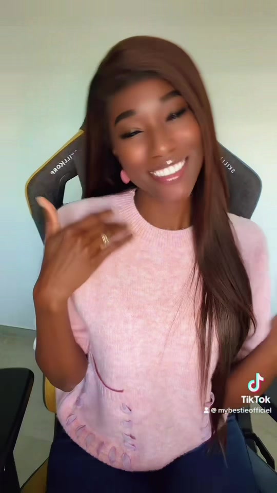 @MY BESTIE OFFICIEL