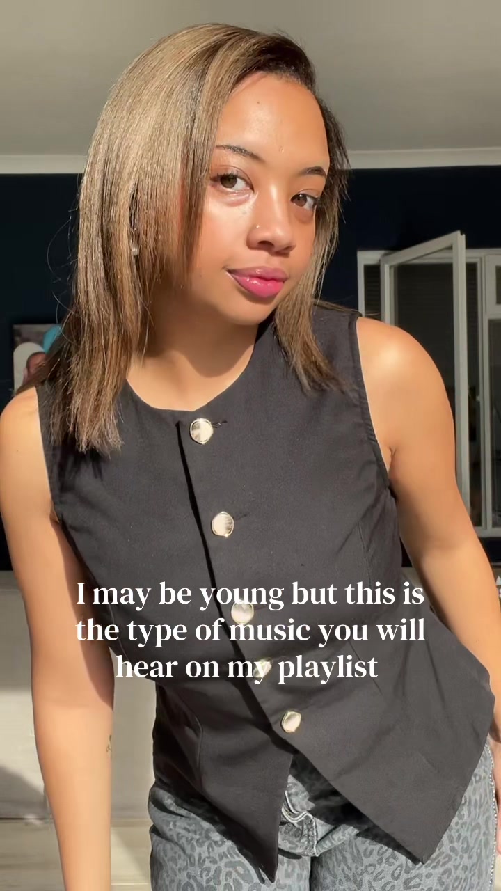 @caitlinnjayde