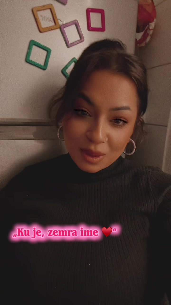 @Queen 👑
