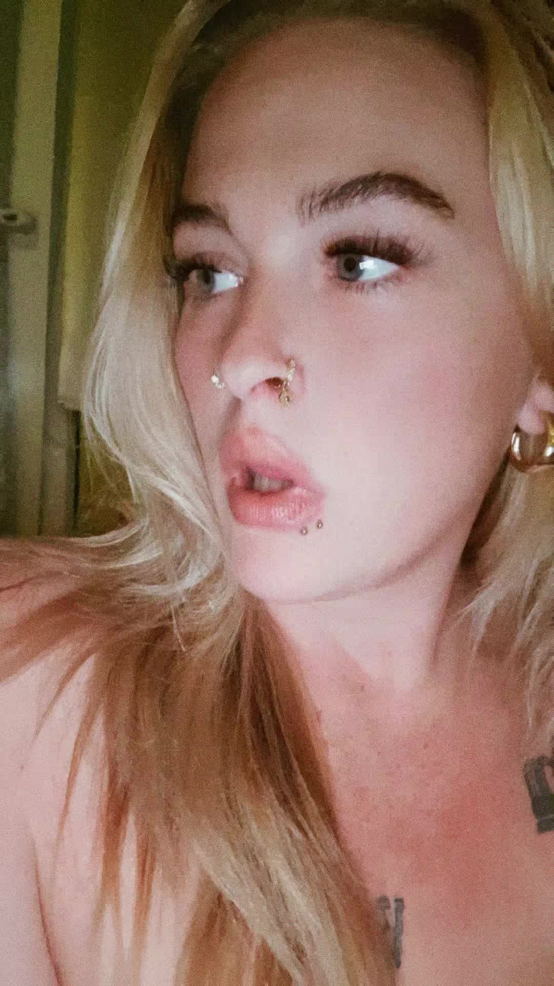 @Inked&blonde