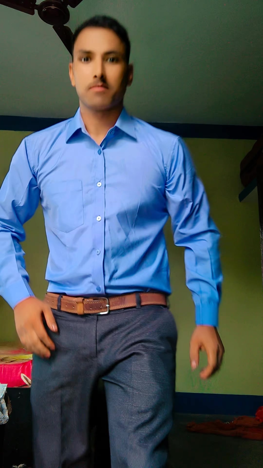 @आमाको कान्छो छोरा ठकुरी राजा💋