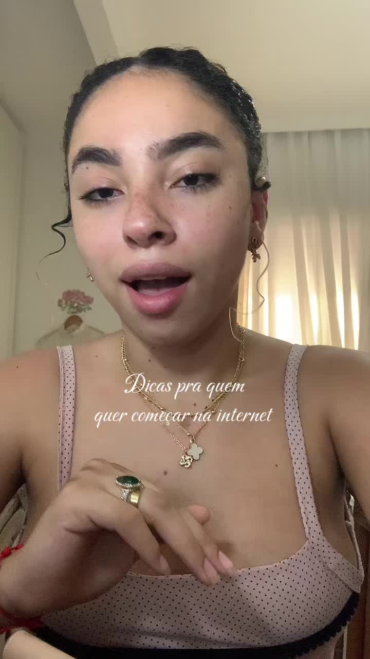@larissasantva