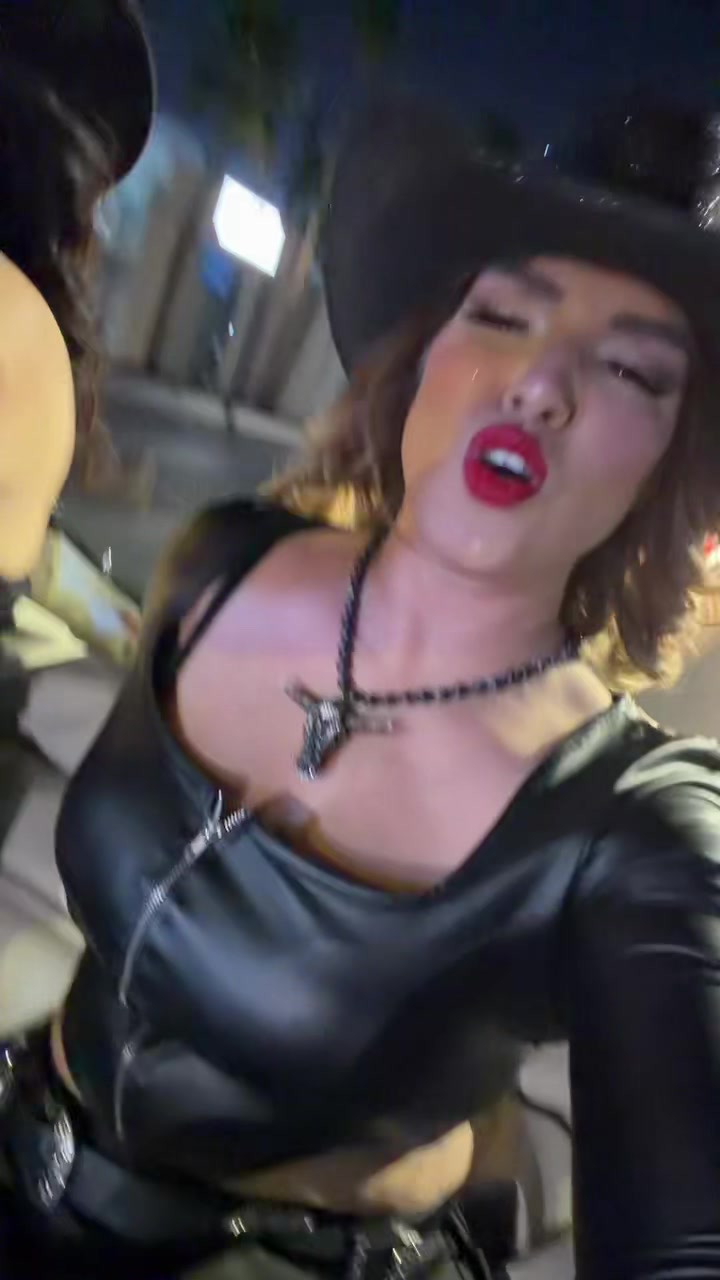 @alejandrasuarez_radio