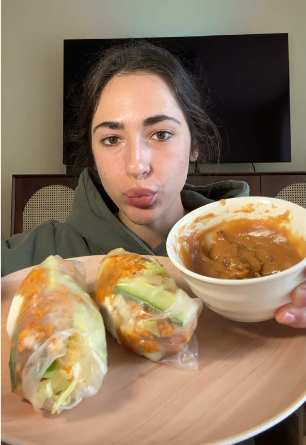 @chloeksmukbangs