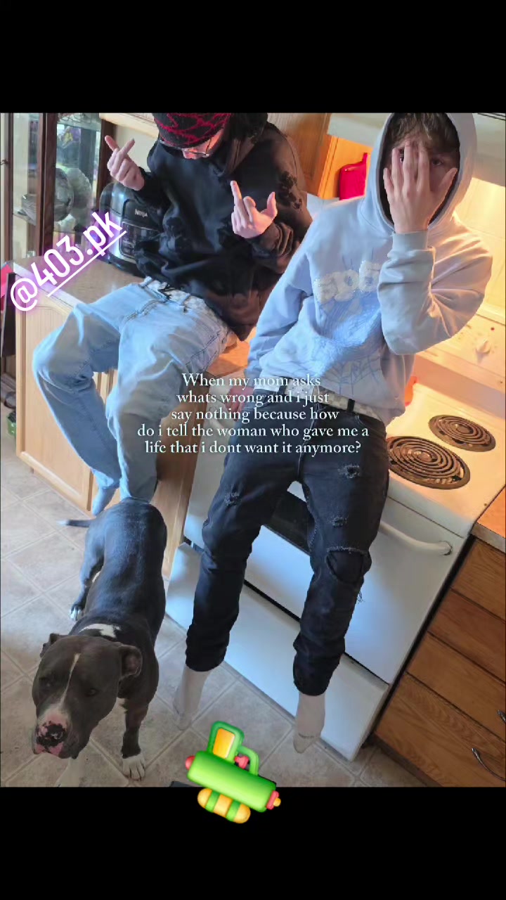 @DeathlyW0rm
