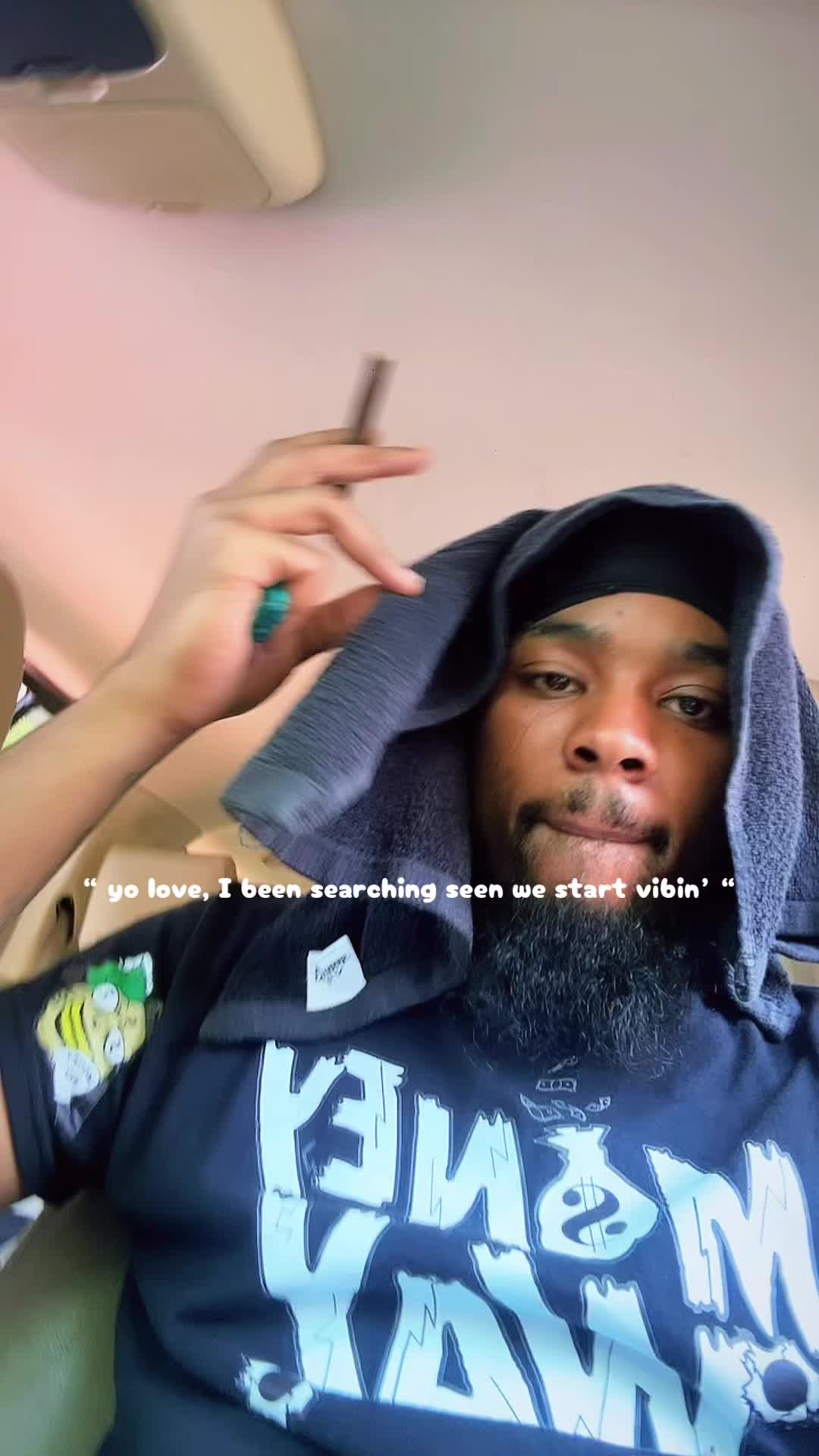 @R E L L 🗣