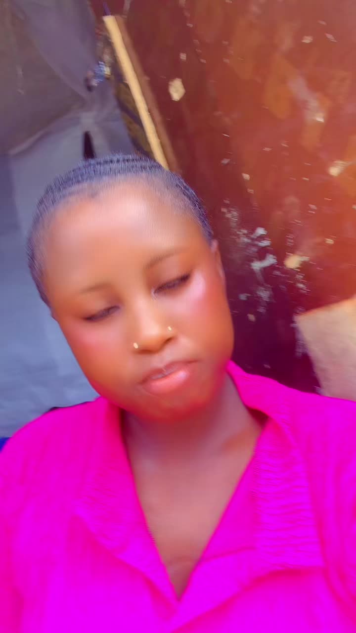 @Anikeade💕💕🥹
