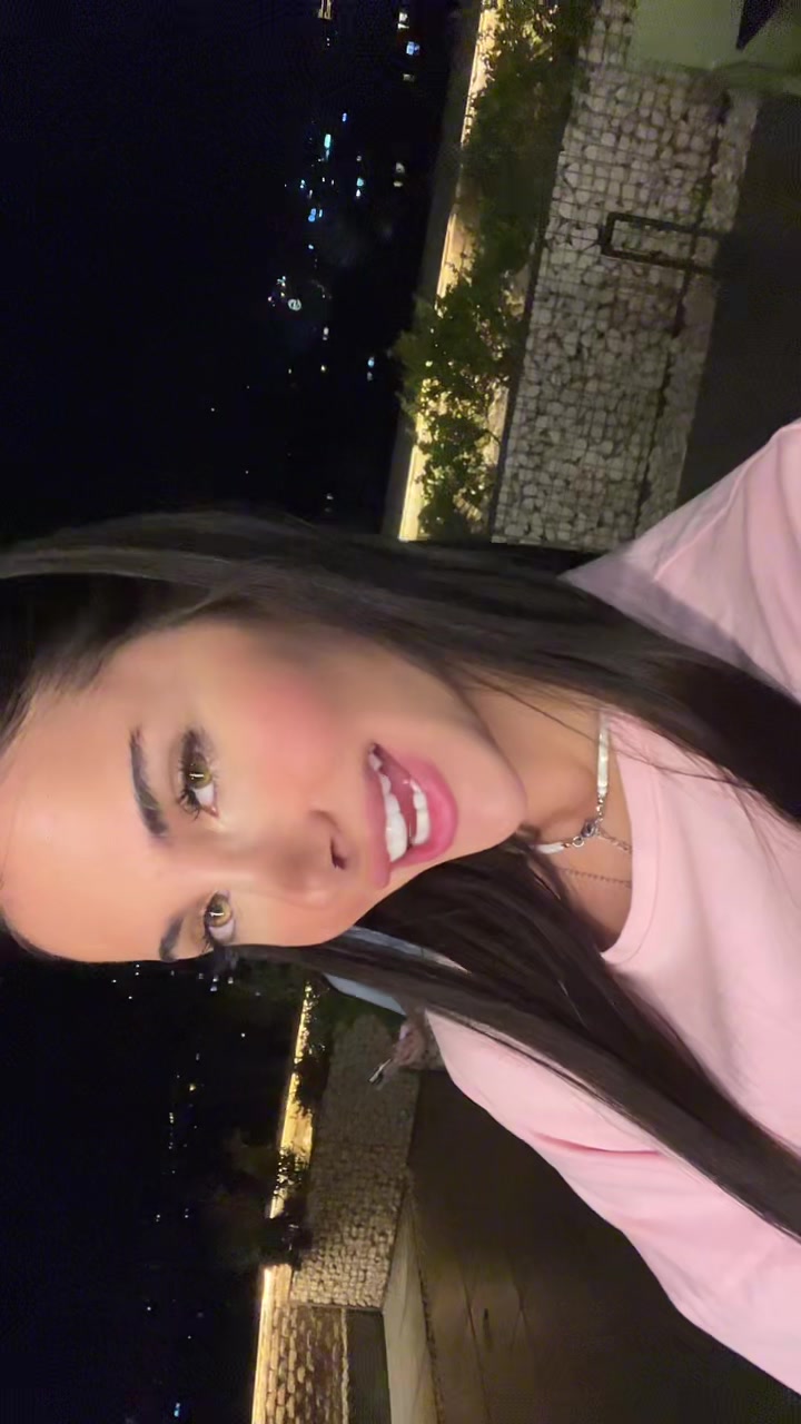 @saraborhann