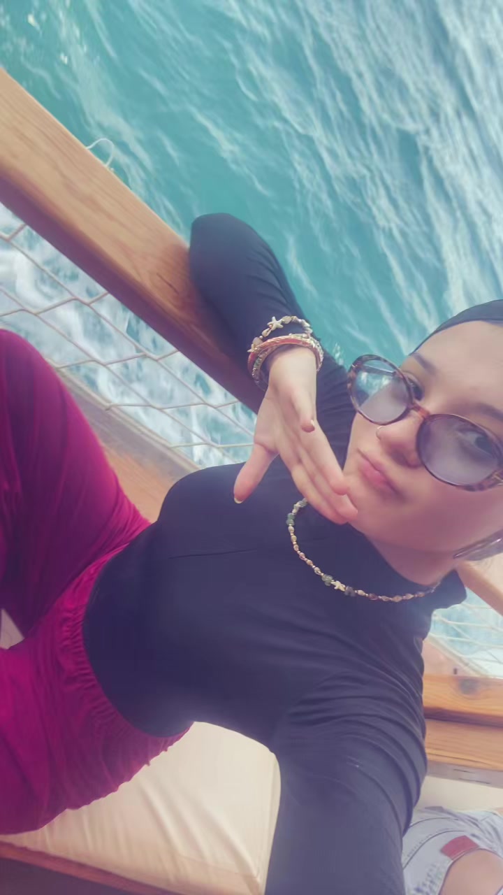 @nneevvaaa