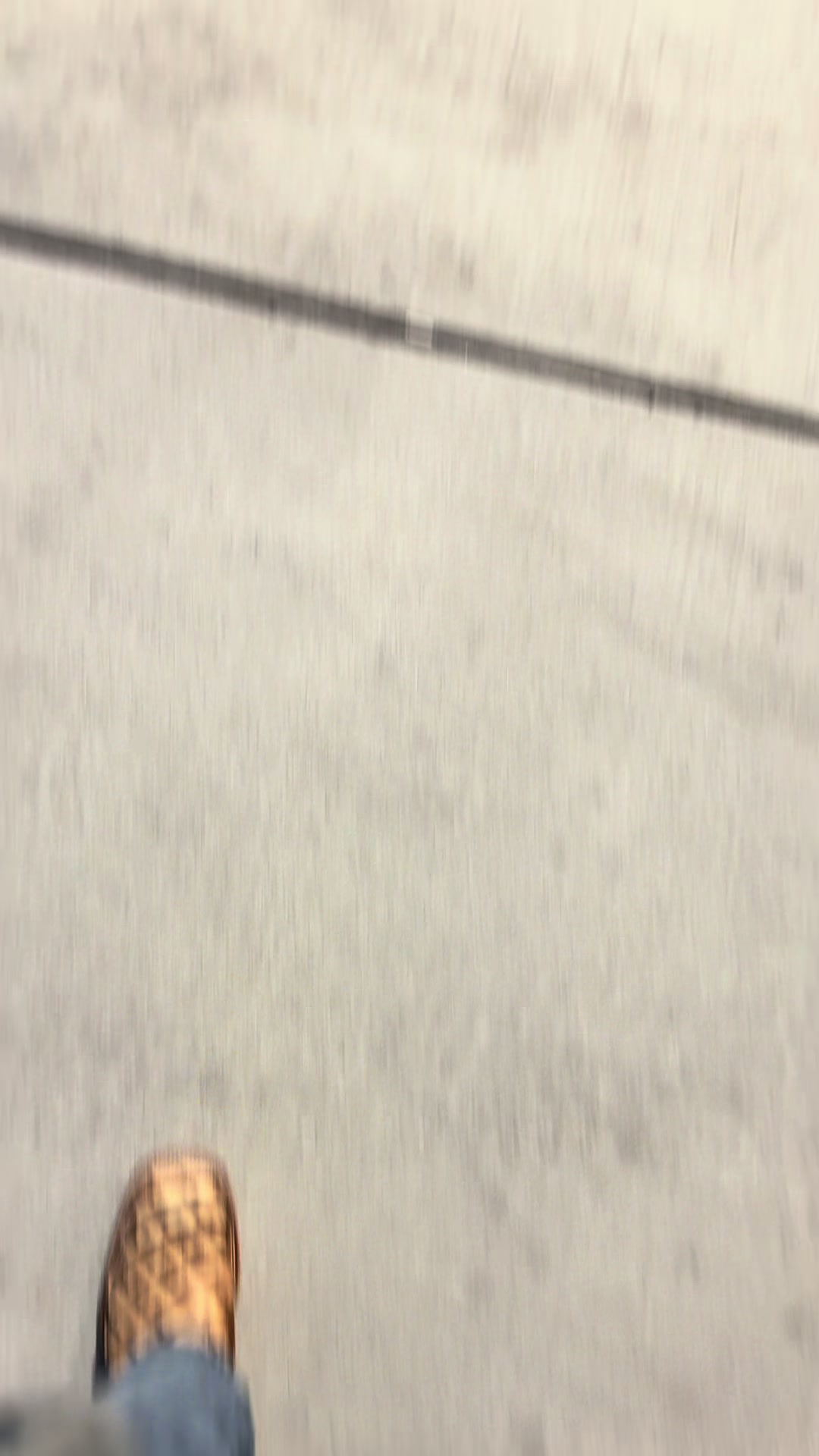 @️Carson