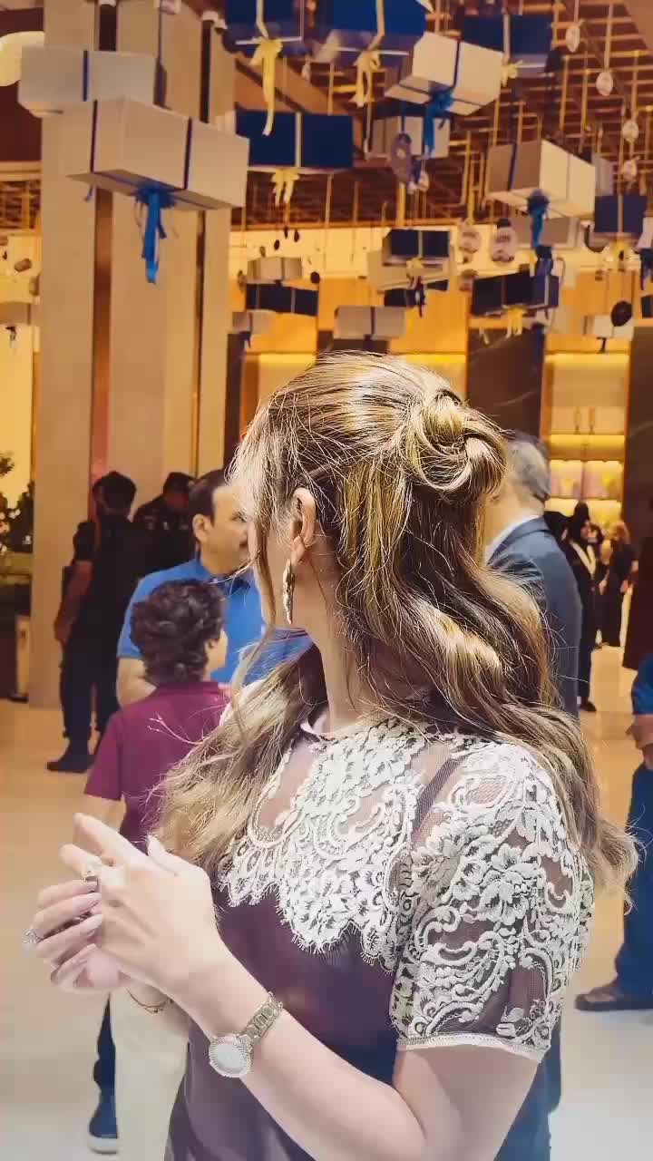 @celebrity scoop
