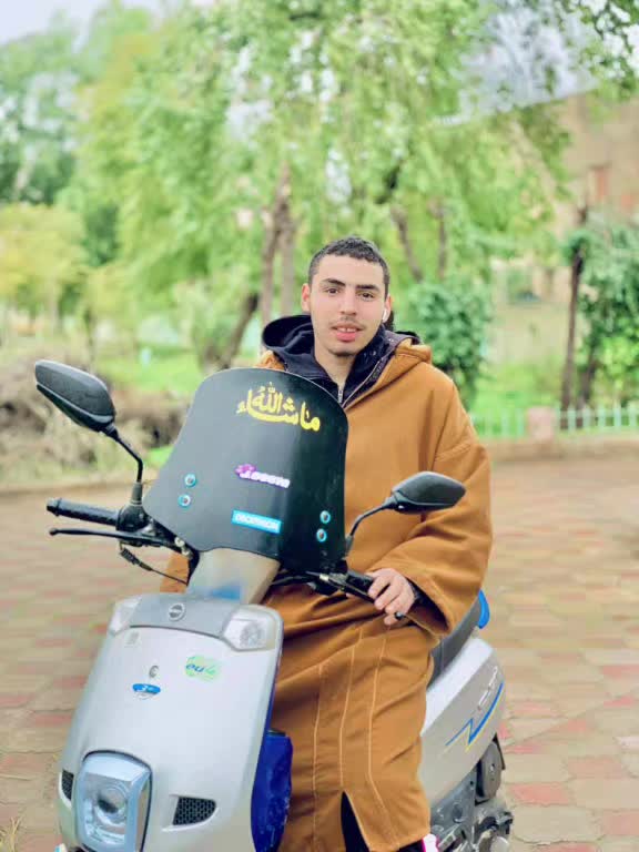 @عرالدين قادة ✌️💯💥🩷