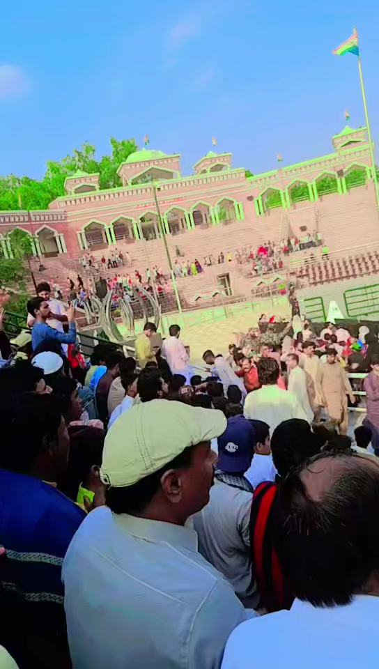 @Mari pyari Maa