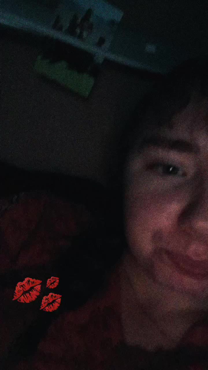 @🥀