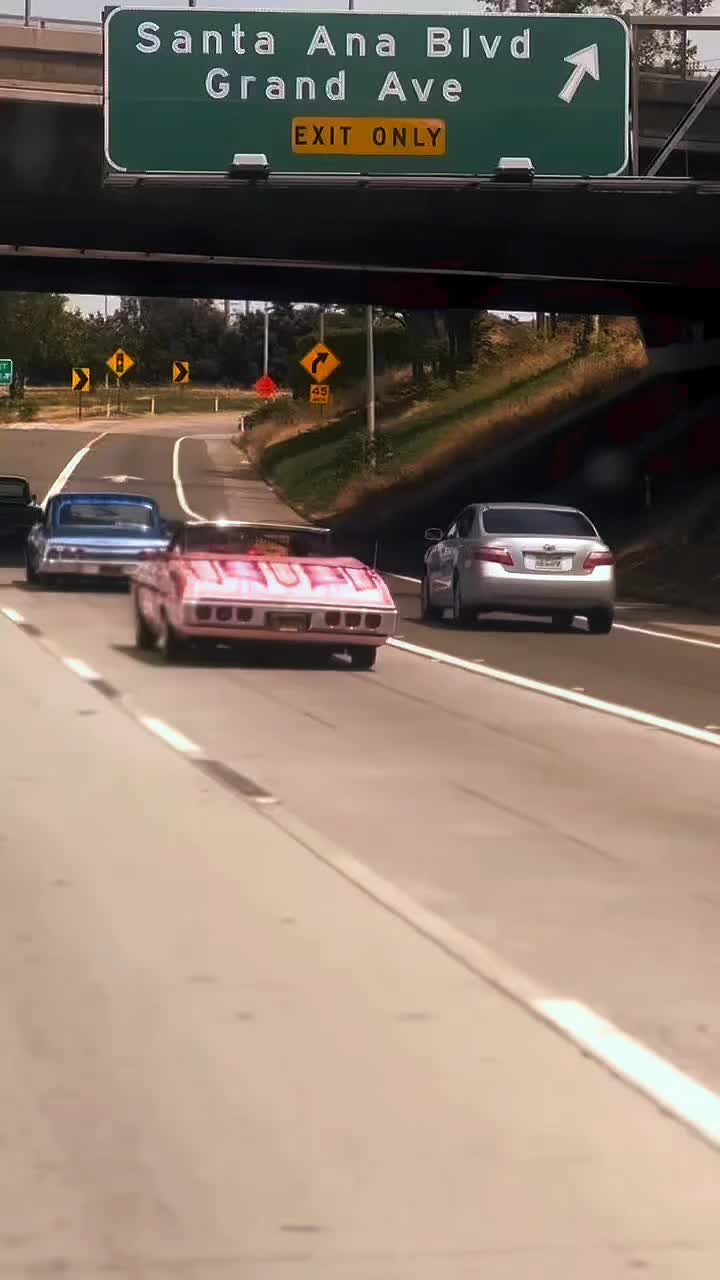 @🇲🇽6cuatro🇺🇲