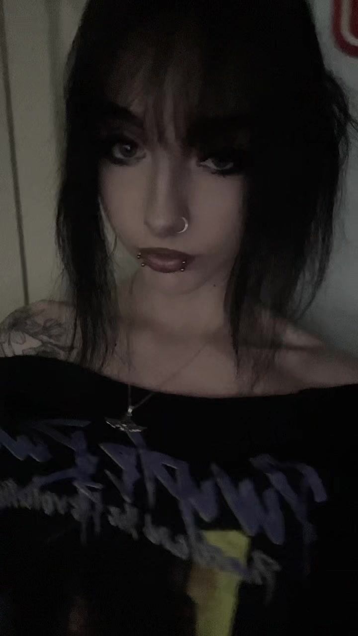 @𝓢𝔂𝓭𝓷𝓮𝔂 メ𝟶