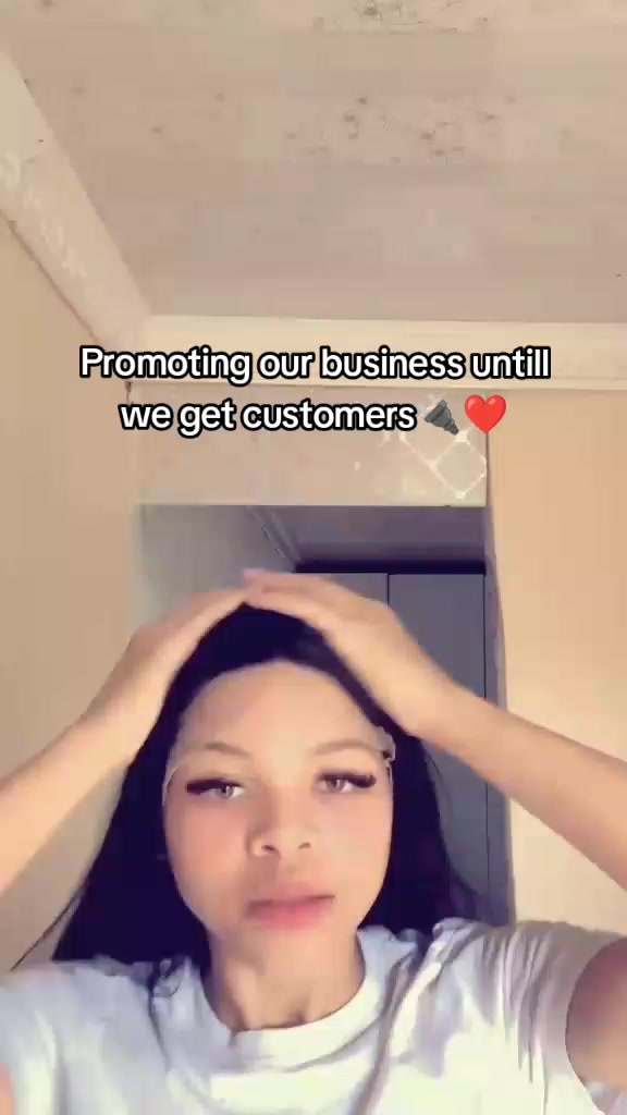 @Hazelnuts✨.