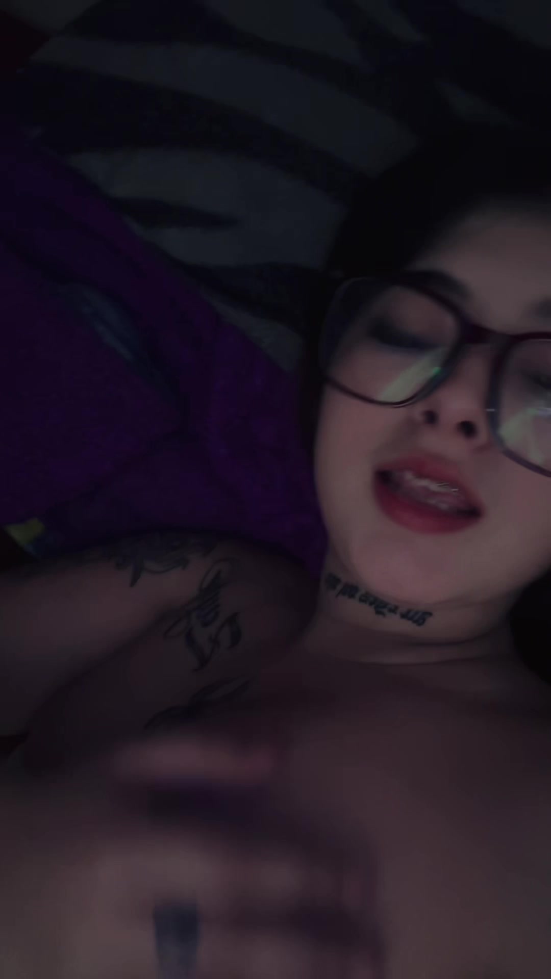 @Brii🍒🕸️