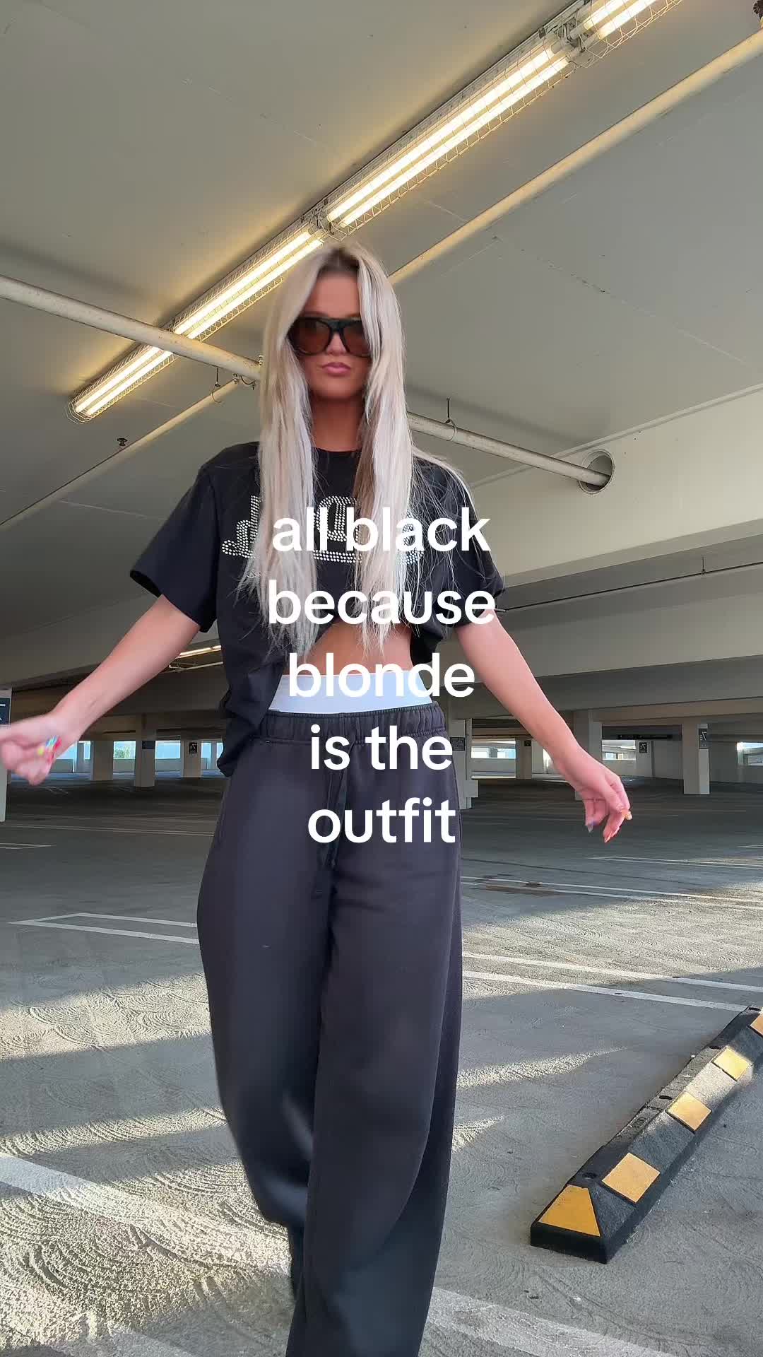 @bella