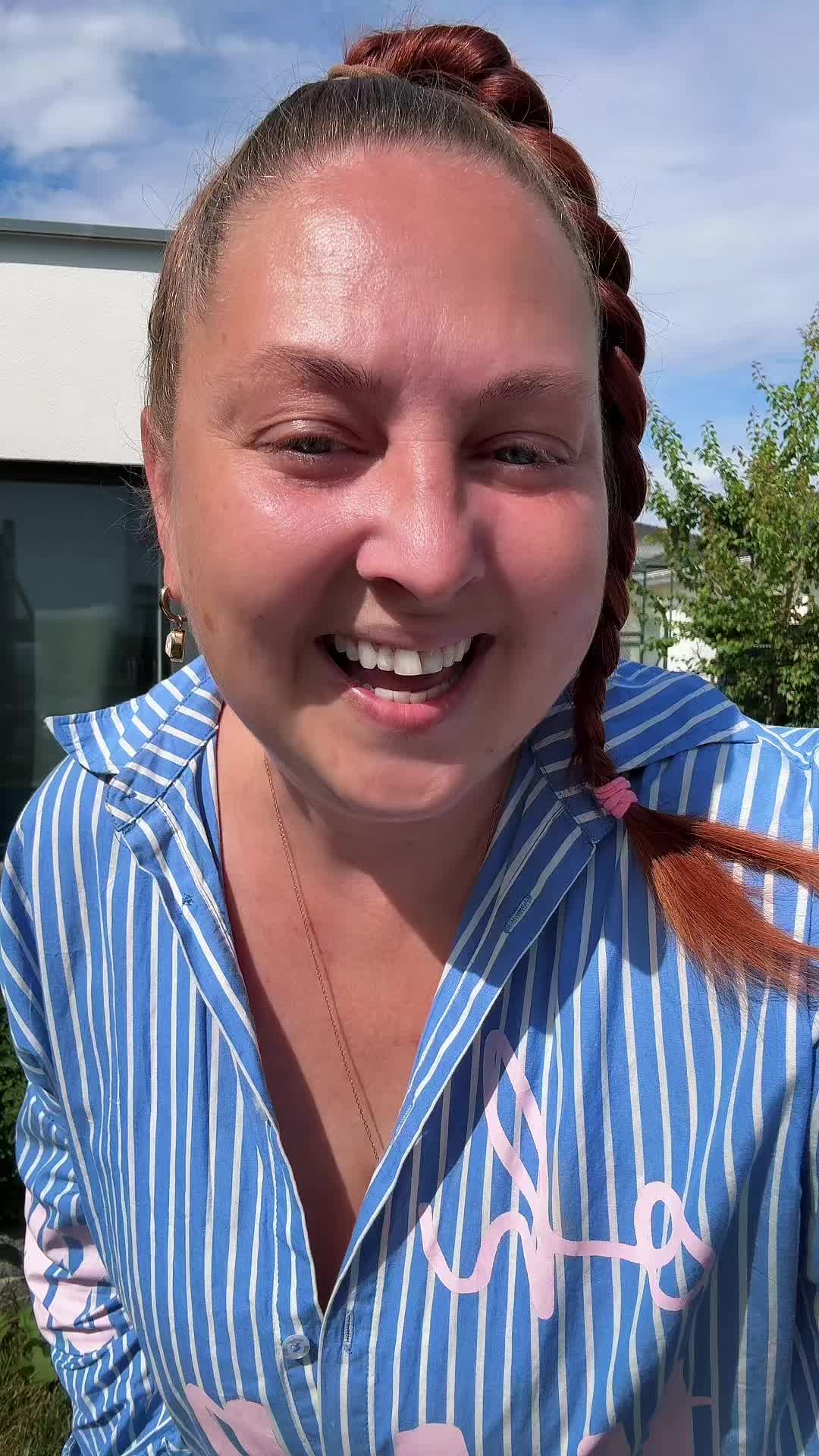 @Lanya Aliens 43J 🥰