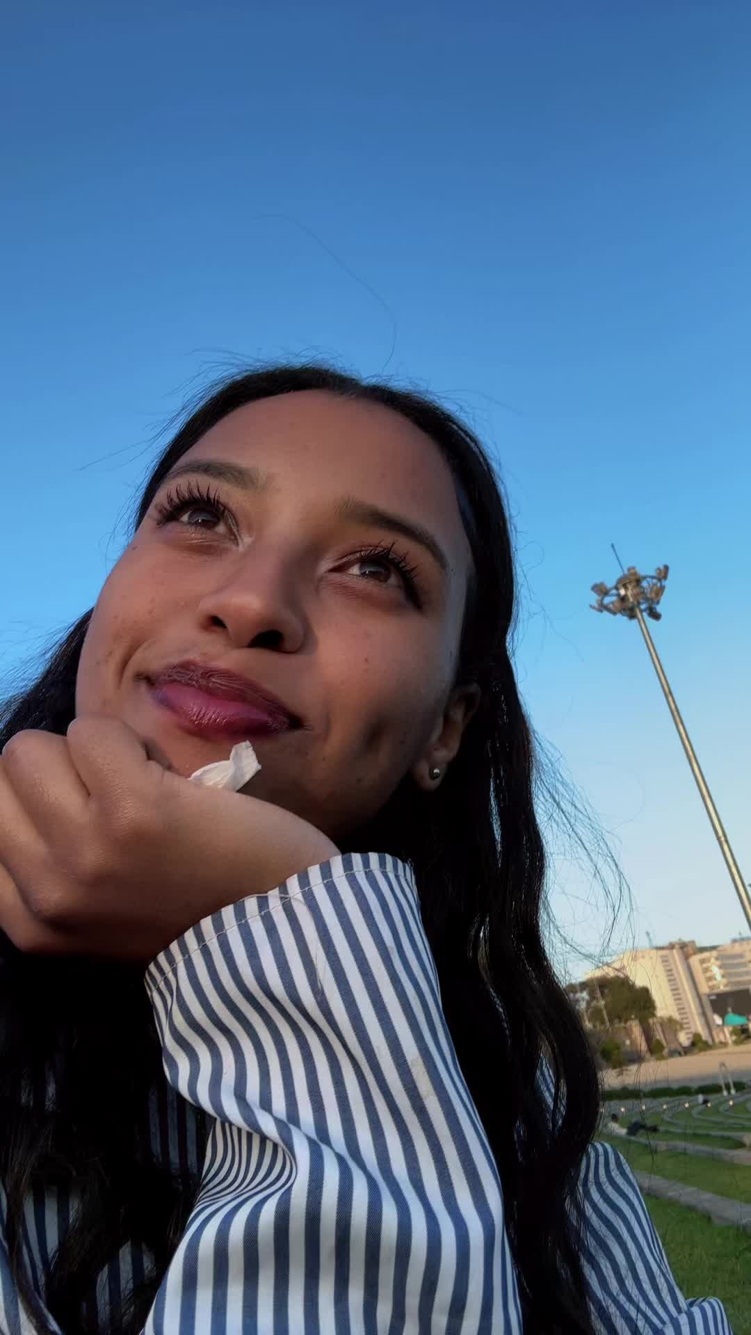 @Lo