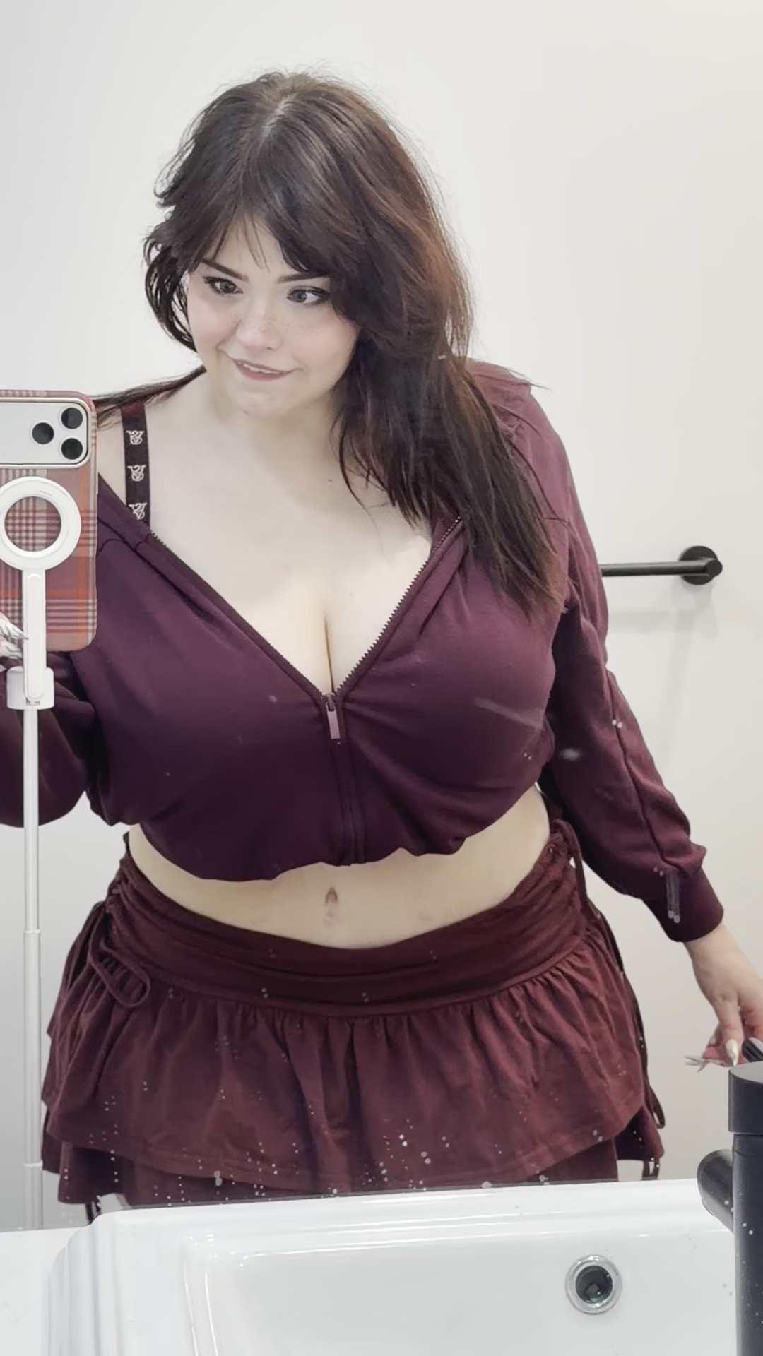@eveiris_