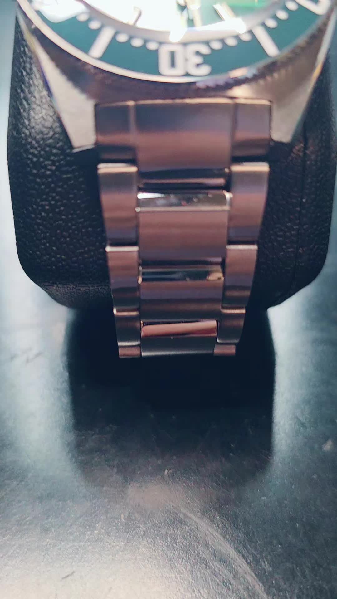 @A. Jon Watch (Adamjv)