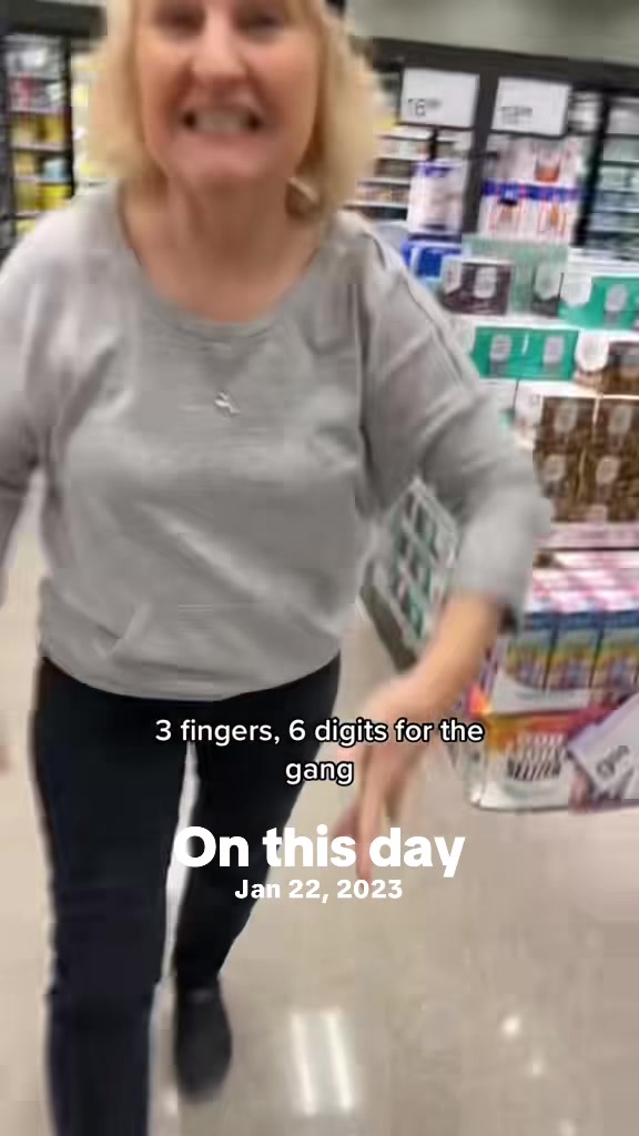 @kaitlyn