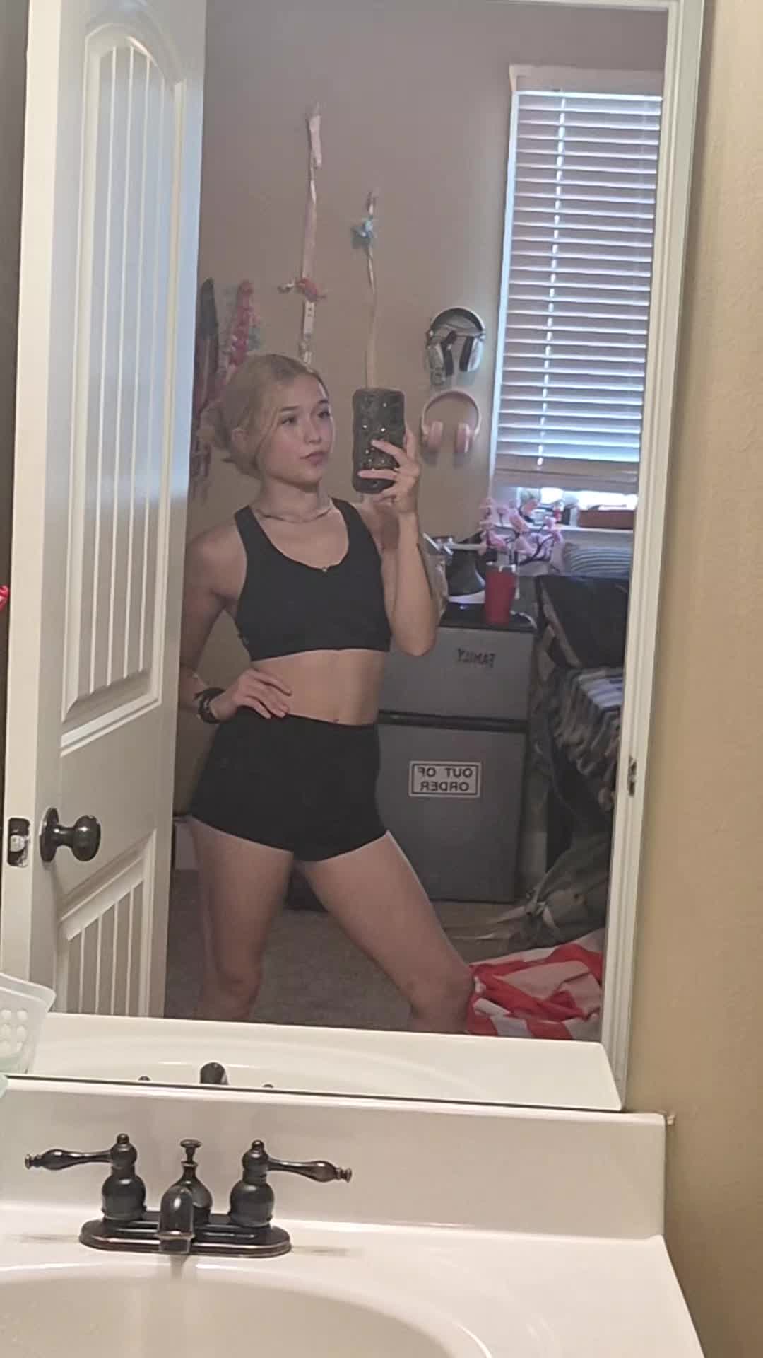 @A-M🫪